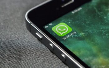 Mengatasi Masalah WhatsApp Tidak Menanggapi Tercepat